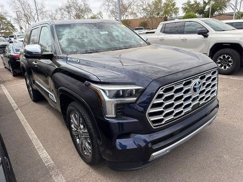 Used 2023 Toyota Sequoia Capstone AWD/4WD image 1