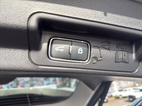 New 2026 Ford Explorer Active w/ Active Comfort Package image 14