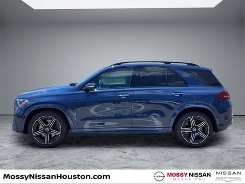 Used 2024 Mercedes-Benz GLE 350 4MATIC image 5