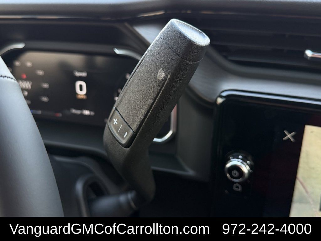 New 2026 GMC Sierra 2500 AT4 w/ AT4 Premium Plus Package AWD/4WD image 15