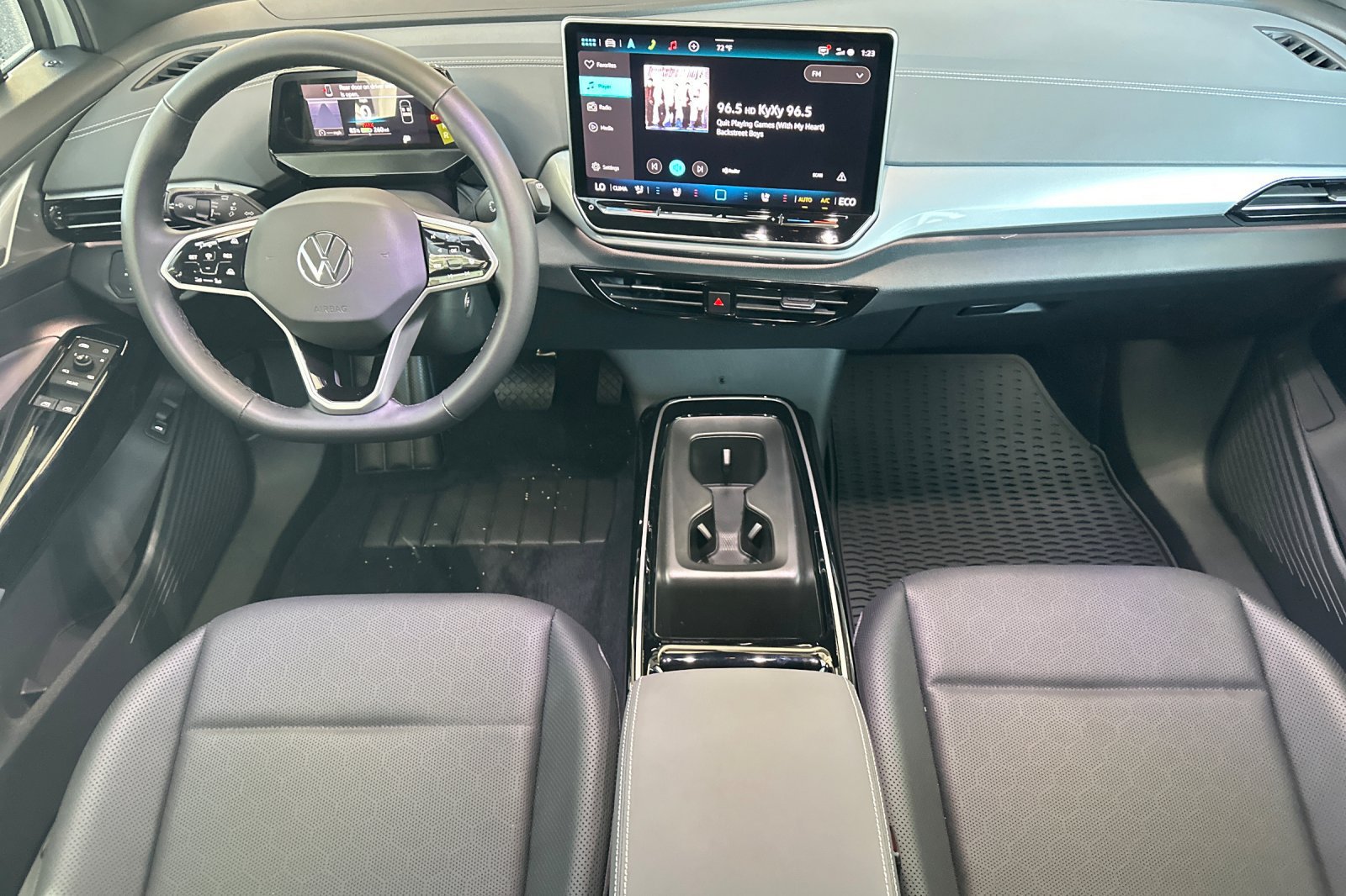 New 2026 Volkswagen ID.4 Pro S Plus AWD/4WD image 11