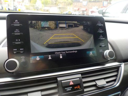 Used 2019 Honda Accord Sport image 21