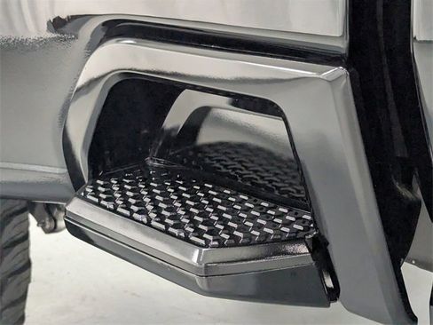 Used 2026 Chevrolet Silverado 3500 LTZ image 29