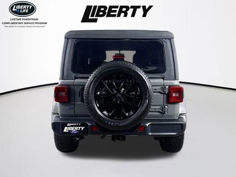 Used 2021 Jeep Wrangler Unlimited Sahara w/ Cold Weather Group AWD/4WD image 6