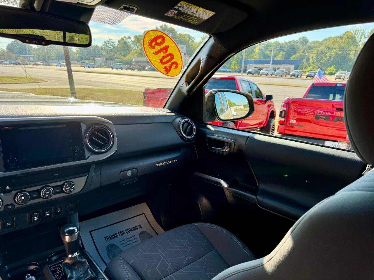Used 2019 Toyota Tacoma TRD Sport AWD/4WD image 17