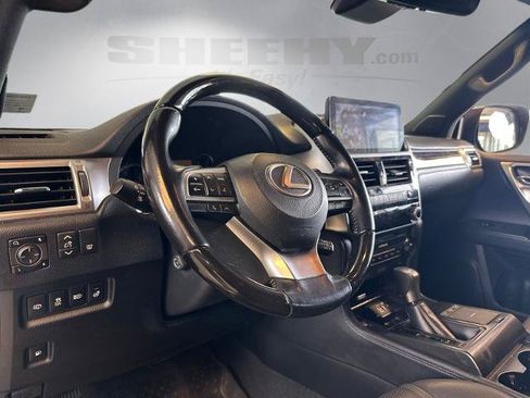 Used 2022 Lexus GX 460 Premium w/ Premium Plus Package AWD/4WD image 3