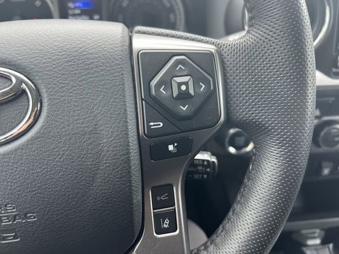Used 2023 Toyota Tacoma SR5 w/ Technology Package AWD/4WD image 20