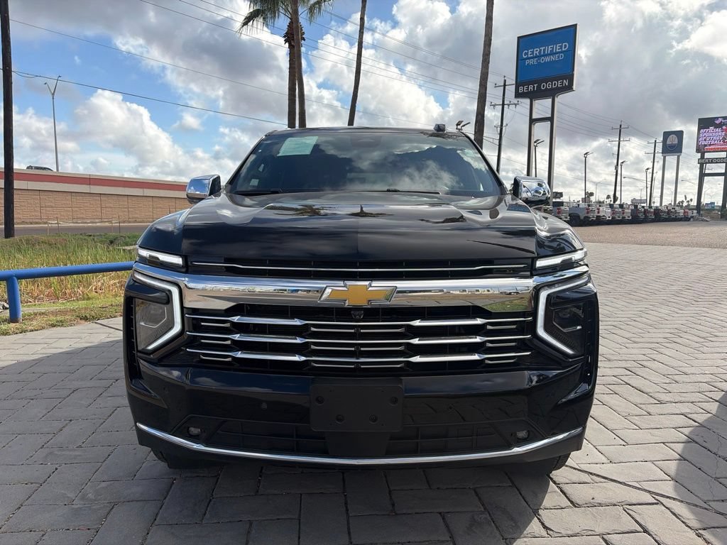 Used 2025 Chevrolet Tahoe Premier RWD image 2