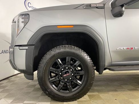 Certified 2025 GMC Sierra 2500 AT4 w/ AT4 Premium Plus Package image 28