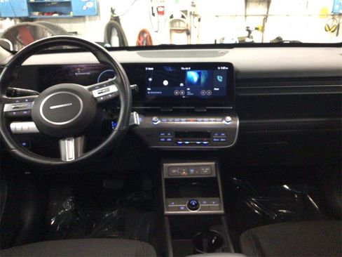 Used 2024 Hyundai Kona SEL w/ Convenience Package image 22