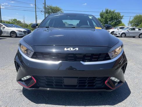 Used 2023 Kia Forte GT-Line w/ GT-Line Premium Package FWD image 2
