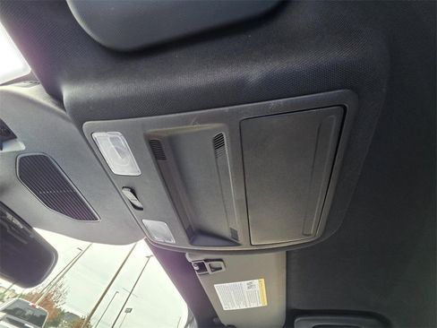 Used 2024 Ford Escape ST-Line image 31