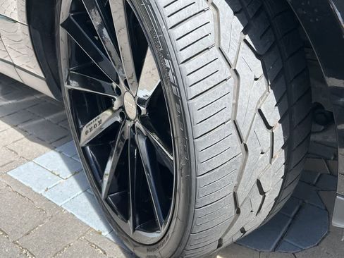 Used 2019 Land Rover Range Rover Supercharged image 12