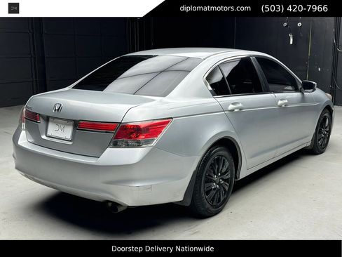 Used 2012 Honda Accord LX image 7