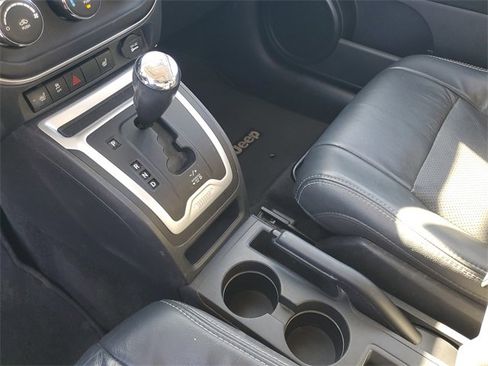 Used 2015 Jeep Compass High Altitude image 19
