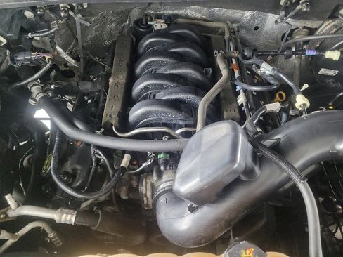 Used 2017 Ford F150 Lariat AWD/4WD image 30