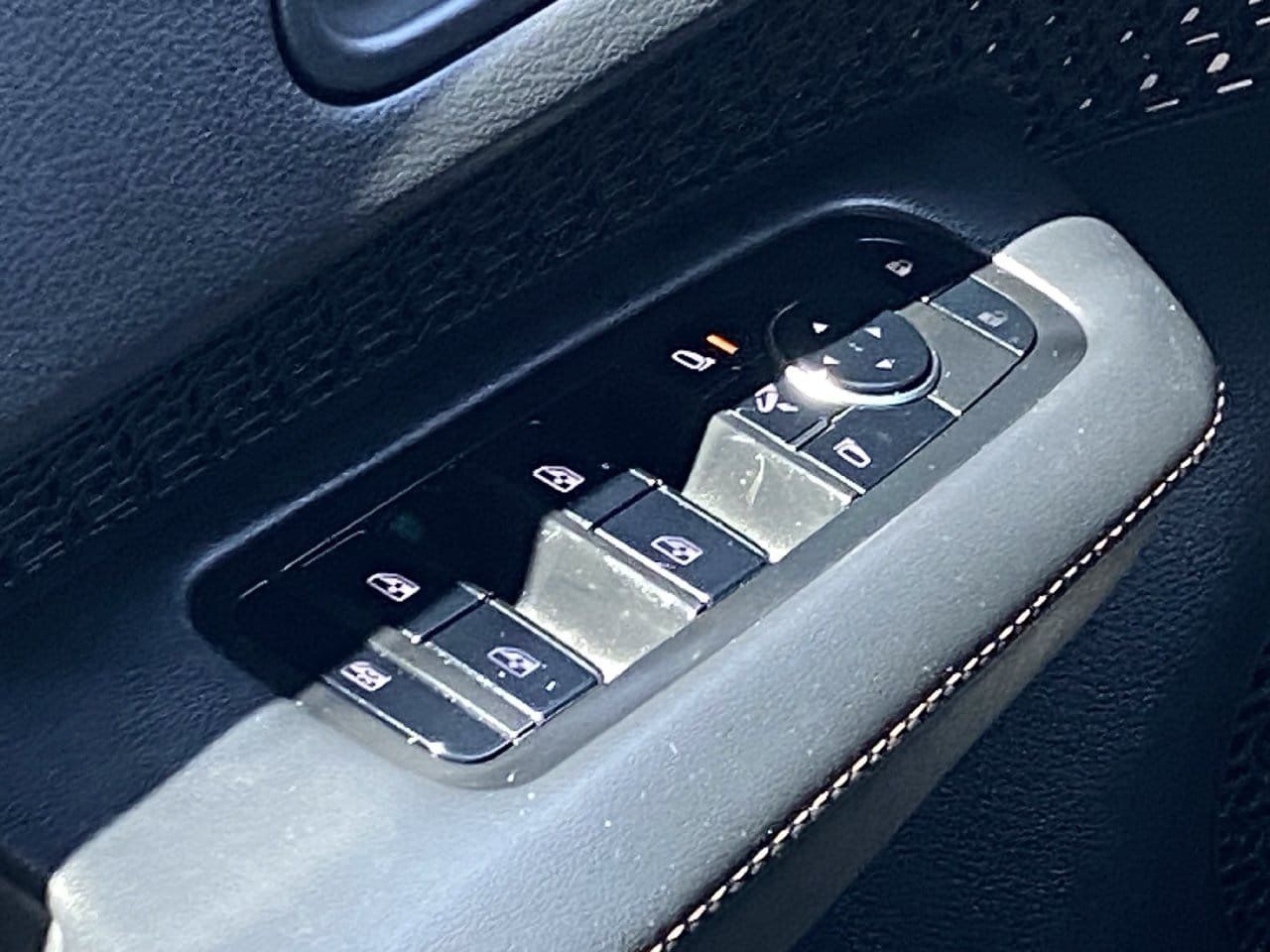 Certified 2024 Nissan Ariya FWD image 30