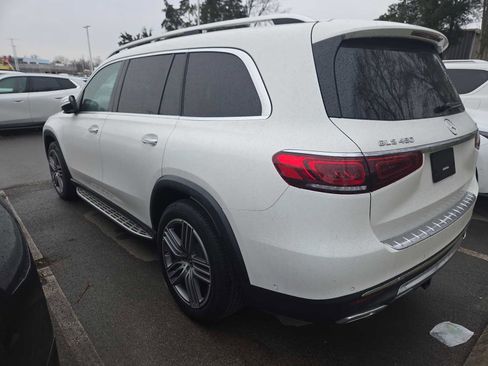 Used 2022 Mercedes-Benz GLS 450 4MATIC image 4