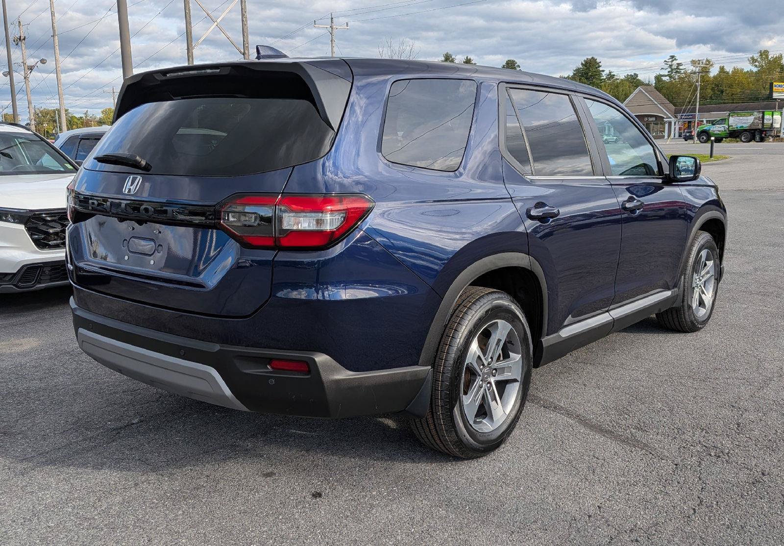 Certified 2024 Honda Pilot EX-L image 7