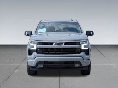 Used 2024 Chevrolet Silverado 1500 RST w/ Convenience Package II AWD/4WD image 8