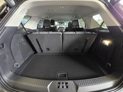 New 2026 Ford Explorer Active w/ Active Comfort Package image 8