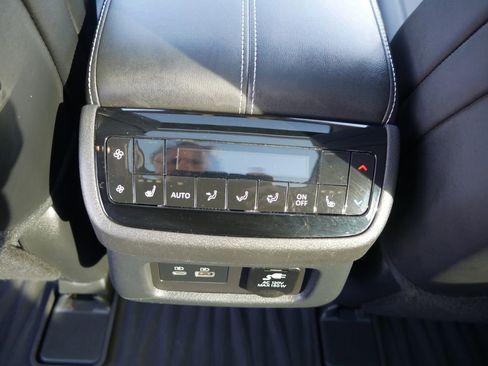 Used 2022 INFINITI QX60 Sensory w/ Vision Package image 39