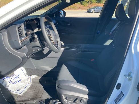 New 2026 Toyota Crown Limited image 6