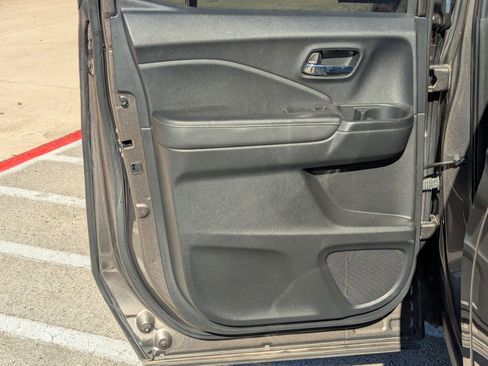 Used 2020 Honda Ridgeline RTL-E image 16