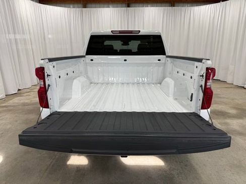 Used 2023 Chevrolet Silverado 1500 LT image 22