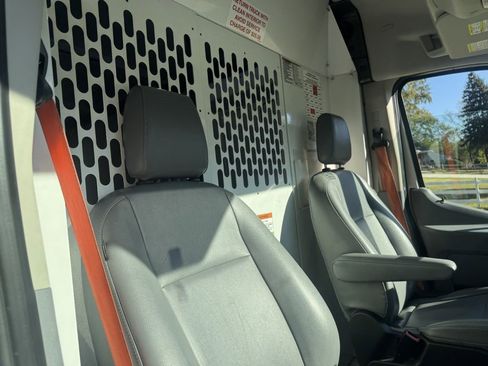 Used 2019 Ford Transit 150 148 Medium Roof image 9