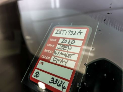 Used 2020 Jeep Wrangler Unlimited Sport S image 26