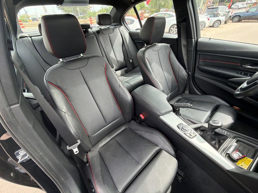Used 2012 BMW 328i Sedan RWD image 9