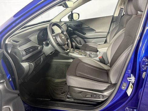Certified 2025 Subaru Crosstrek 2.5i Premium AWD/4WD image 12