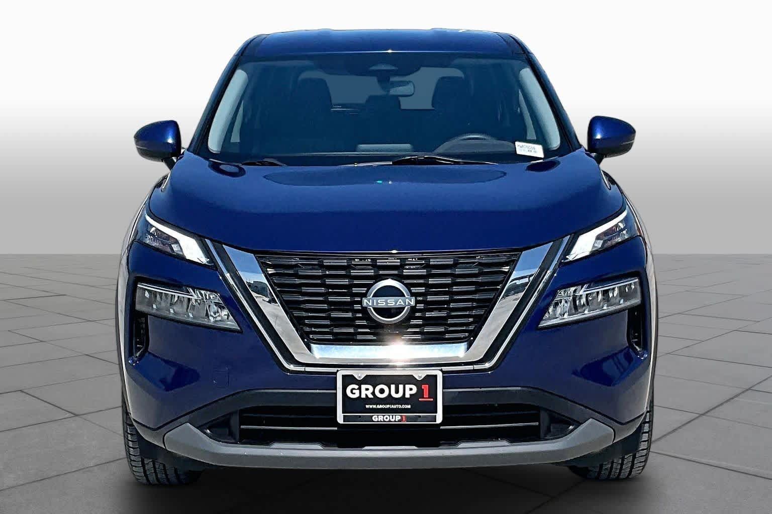 Used 2023 Nissan Rogue SV FWD image 7