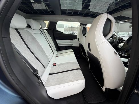 Used 2023 Fisker Ocean One AWD/4WD image 12