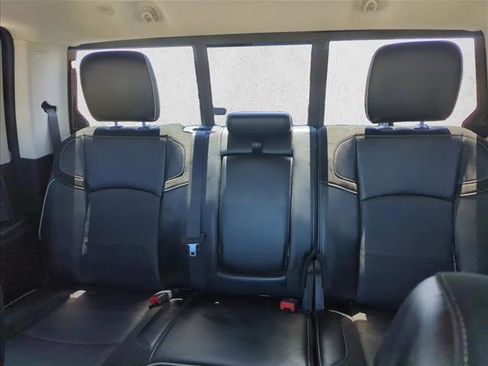 Used 2024 RAM 2500 Laramie w/ Safety Group AWD/4WD image 25