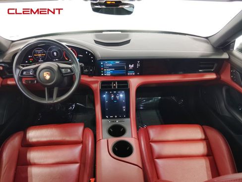 Used 2022 Porsche Taycan 4 Cross Turismo image 35