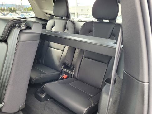 New 2026 Volvo XC90 B6 Ultra w/ Protection Package AWD/4WD image 11