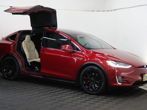 Used 2016 Tesla Model X 90D AWD/4WD image 1