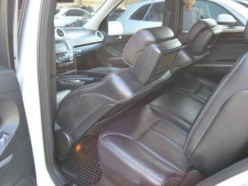 Used 2008 Mercedes-Benz GL 550 4MATIC image 55