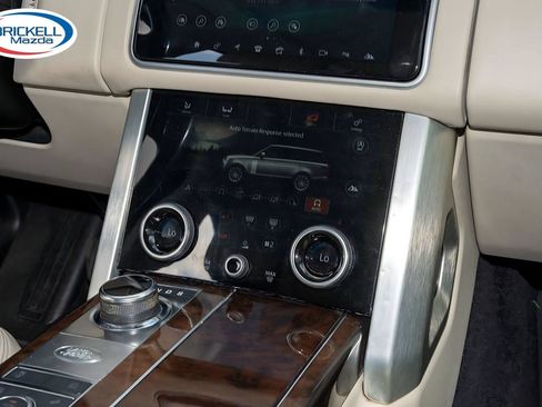 Used 2018 Land Rover Range Rover Supercharged AWD/4WD image 24
