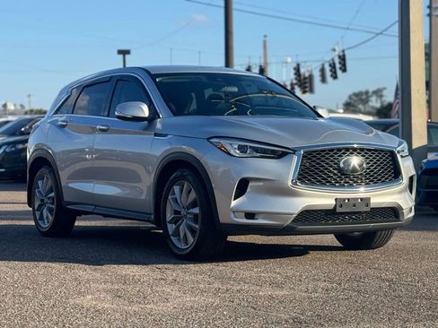 Used 2021 INFINITI QX50 Pure AWD/4WD image 3