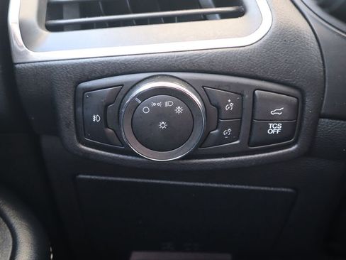 Used 2024 Ford Edge Titanium image 22