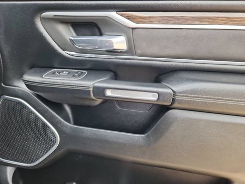 Used 2020 RAM 1500 Laramie AWD/4WD image 15