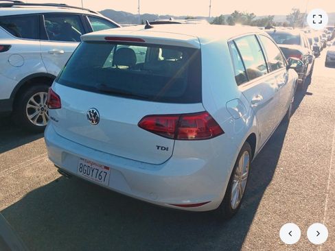 Used 2015 Volkswagen Golf TDI SE image 3