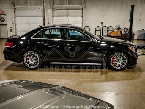Used 2016 Mercedes-Benz E 63 AMG S-Model image 10