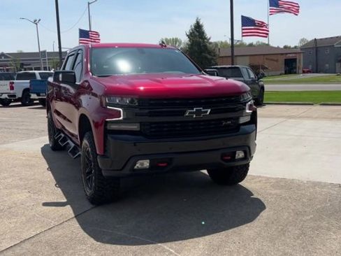 Used 2021 Chevrolet Silverado 1500 LT Trail Boss w/ Convenience Package II AWD/4WD image 4
