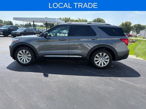 Certified 2023 Ford Explorer Limited w/ Equipment Group 301A AWD/4WD image 7