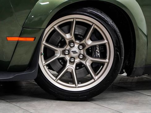 Used 2023 Dodge Challenger R/T Scat Pack RWD image 3
