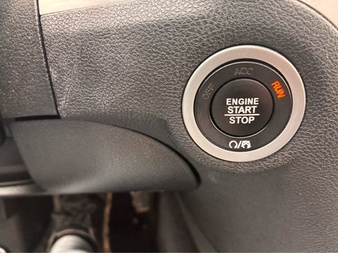 Used 2023 Chrysler 300 Touring L w/ Popular Equipment Group image 20